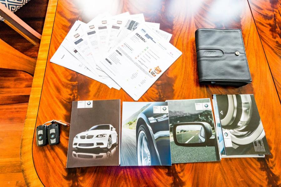 Сервисные книги BMW M3 Coupe (E92) 2009 года  (фото 67 из 69)